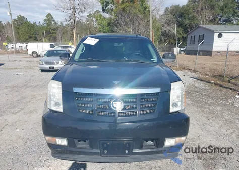 2008 Cadillac Escalade Standard z USA, uszkodzony, nr VIN 1GYFK63848R215133